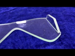 Kalınlığı 0.1-25mm Lazer Cam Kesme Makinesi Su Soğutma 50HZ 60HZ